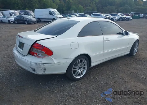 2009 Mercedes-Benz Clk 350 z USA, uszkodzony, nr VIN WDBTJ56H29F270151